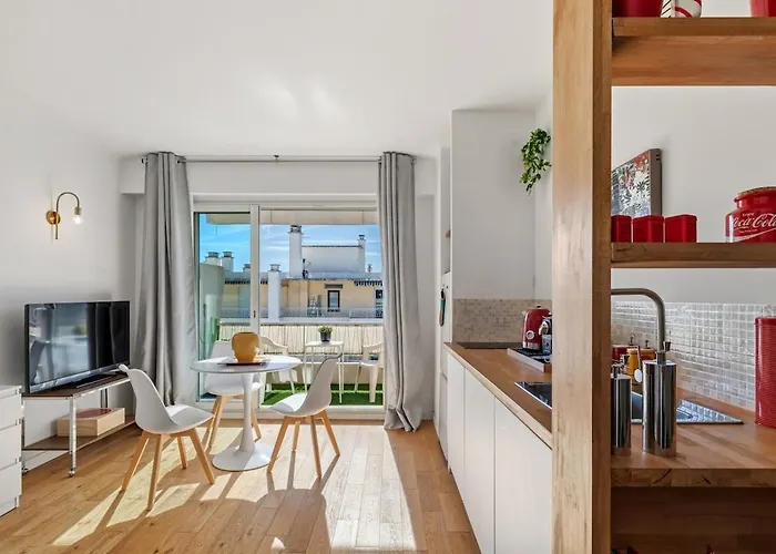 Centre Dernier Etage 2 Pièces