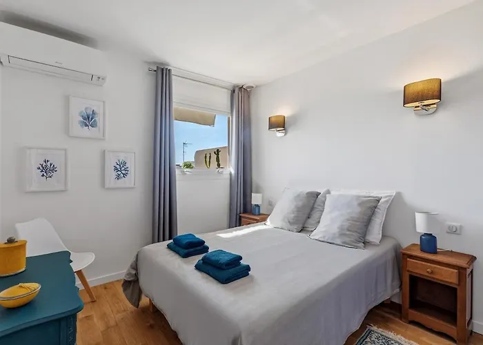 Centre Dernier Etage 2 Pièces Antibes